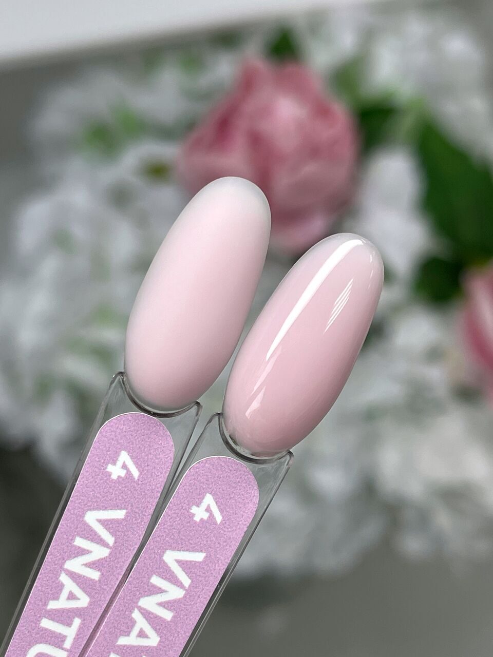 VNature Gel №4 – 15ml Medium-Viscosity Builder Gel | NailProUSA