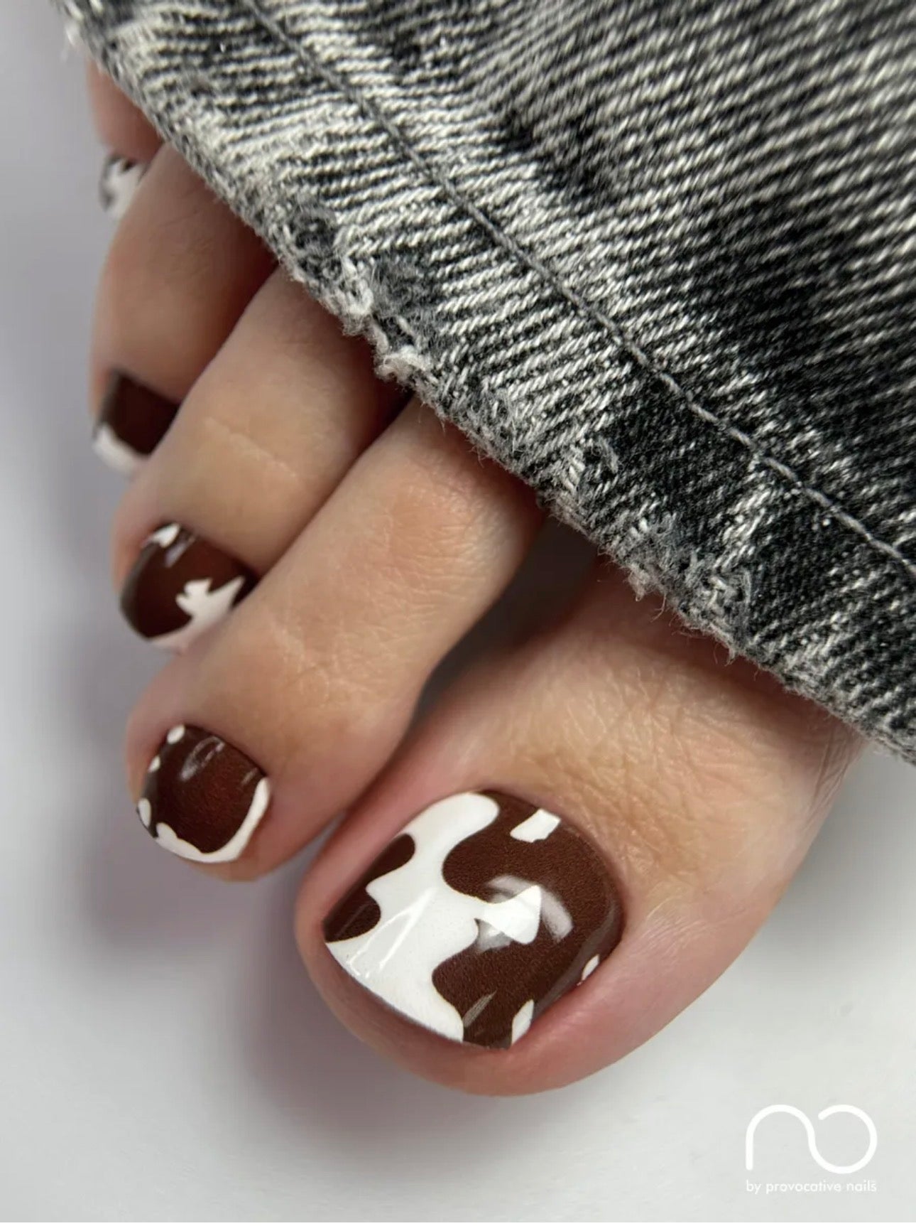 Provocative Nails Pedicure Wraps – Self-Adhesive Pedicure Nail Wraps | NailProUSA