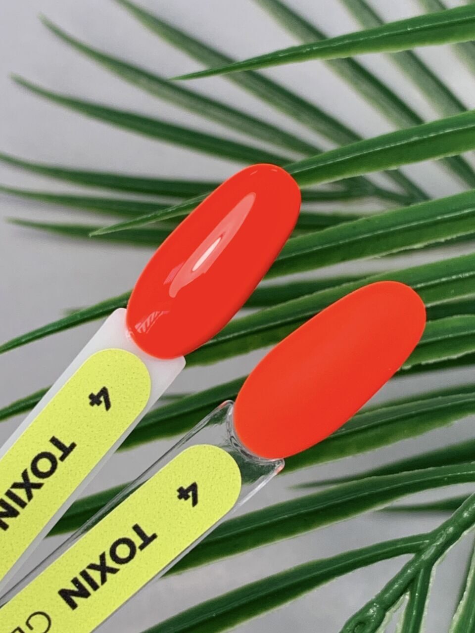 Toxin Gel Polish №4 – 10ml Nail Gel Color | NailProUSA