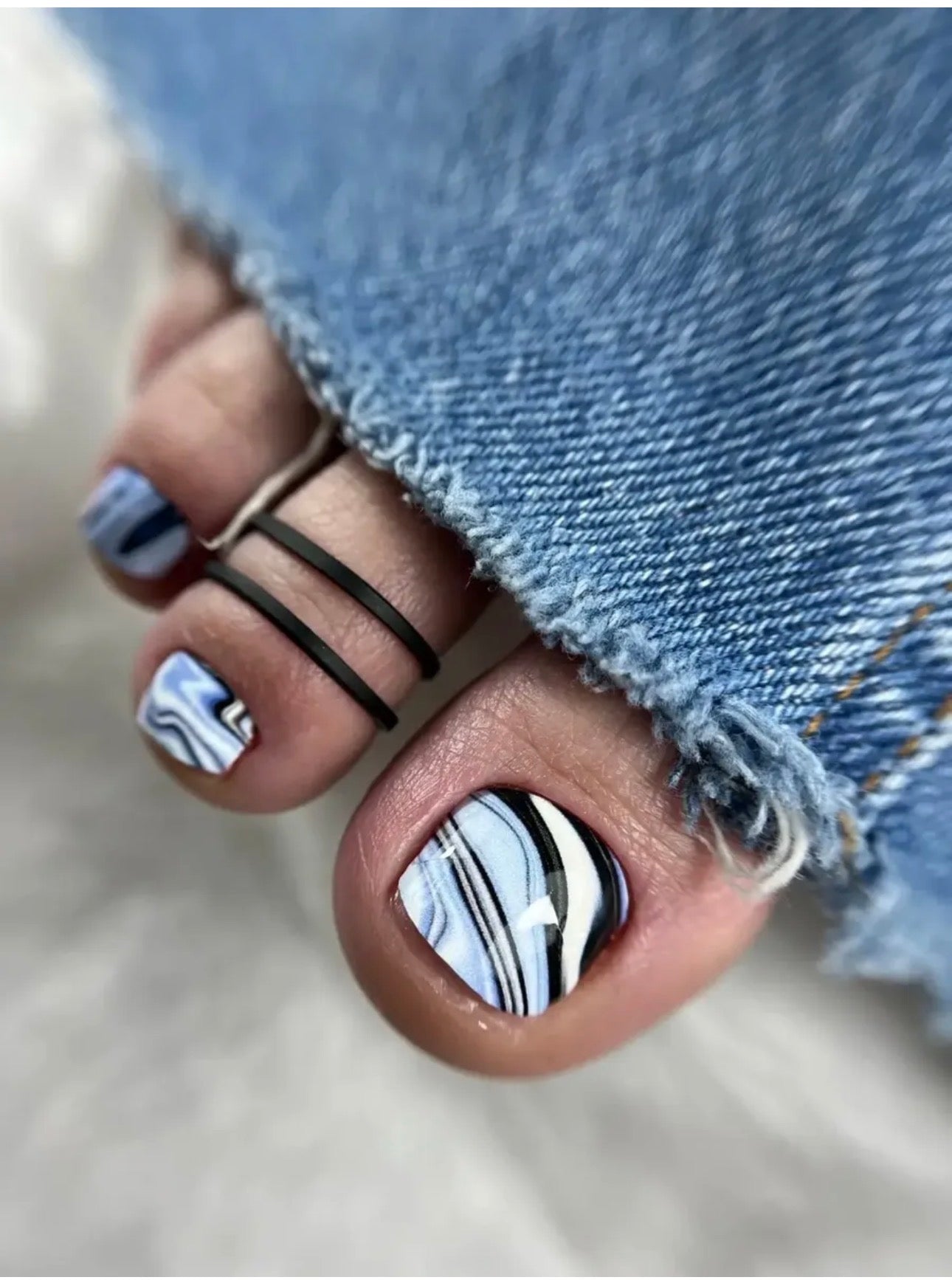 Aminails Pedicure Nail Wraps – Self-Adhesive Pedicure Stickers | NailProUSA