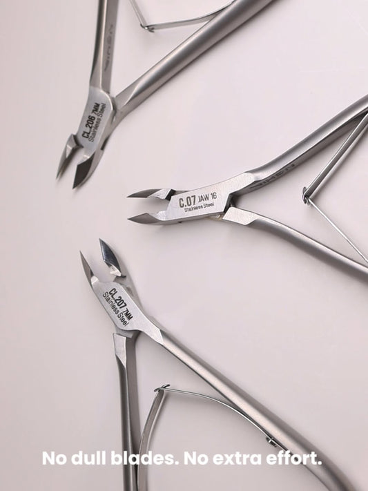 Kem Nghia C.07 Cuticle Nippers – Jaw 16 Hand-Sharpened for Salon Professionals | NailProUSA