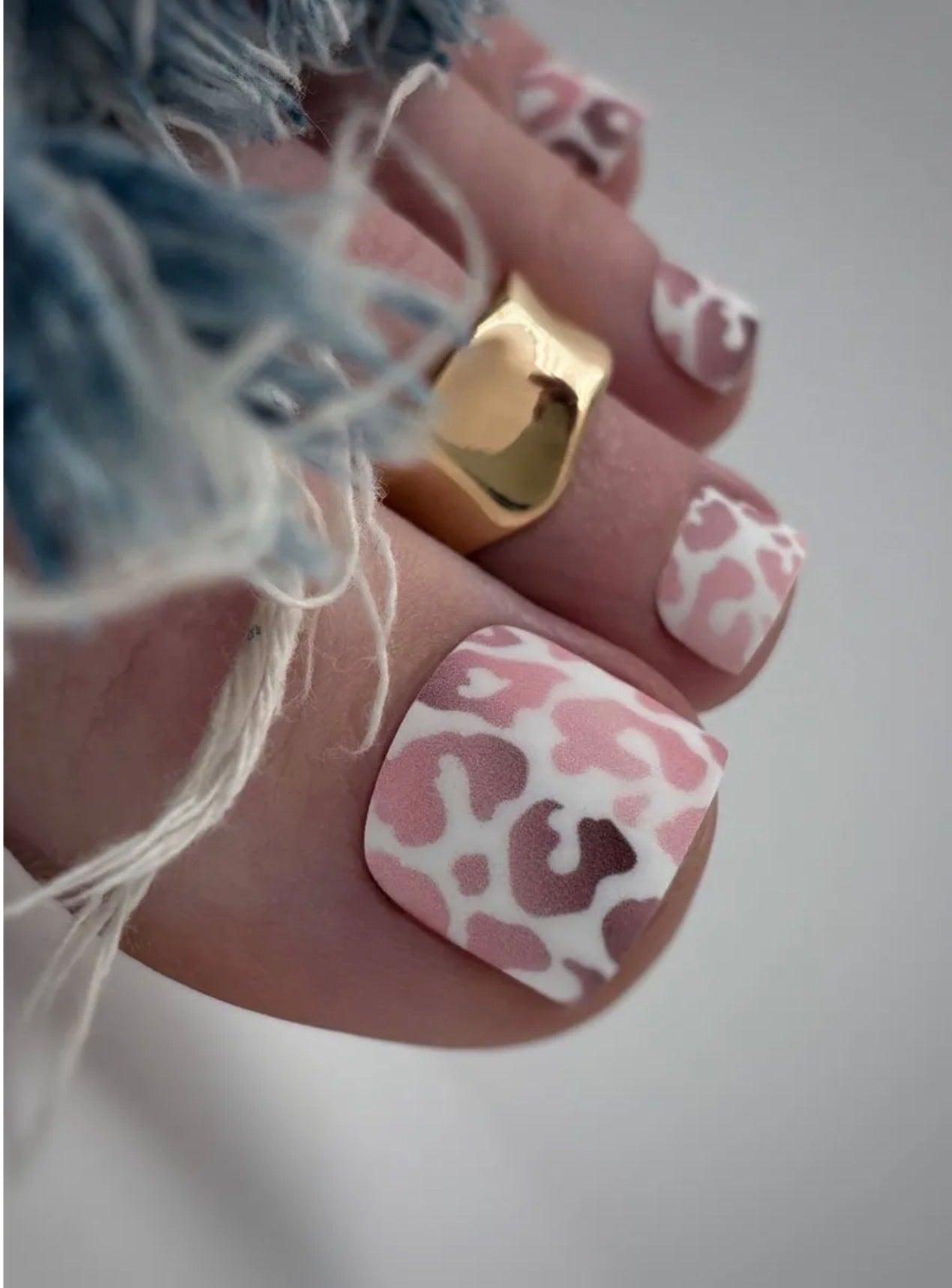 Aminails Pedicure Nail Wraps – Self-Adhesive Pedicure Stickers | NailProUSA