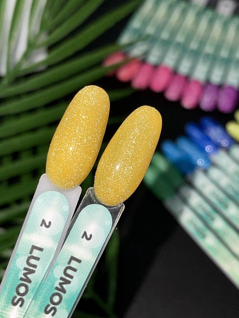 Lumos Maxima Gel Polish №2 – 10ml Nail Gel Color | NailProUSA