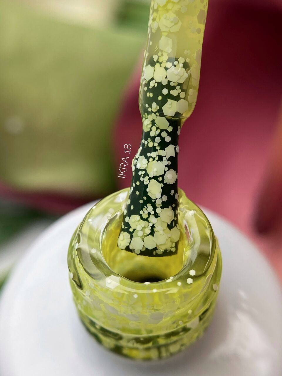 Ikra Gel Polish №18 – 8ml Nail Gel Color | NailProUSA