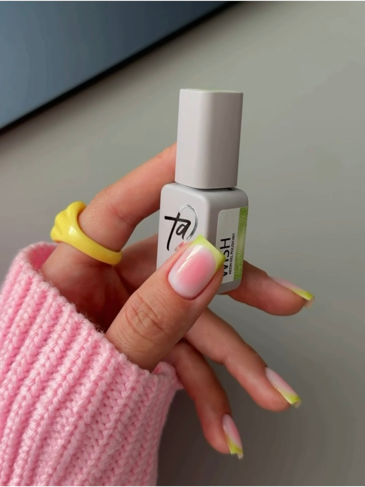 Ta2 CUSHION GEL Pink – Gradient Gel Paint 2g | NailProUSA