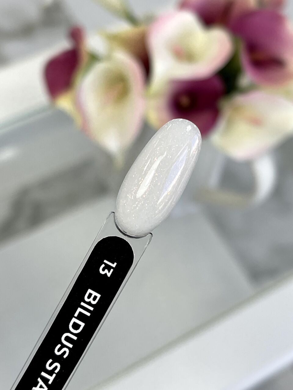 Bildus Star Gel №13 – 15ml Builder Gel with Chameleon Flakes | NailProUSA