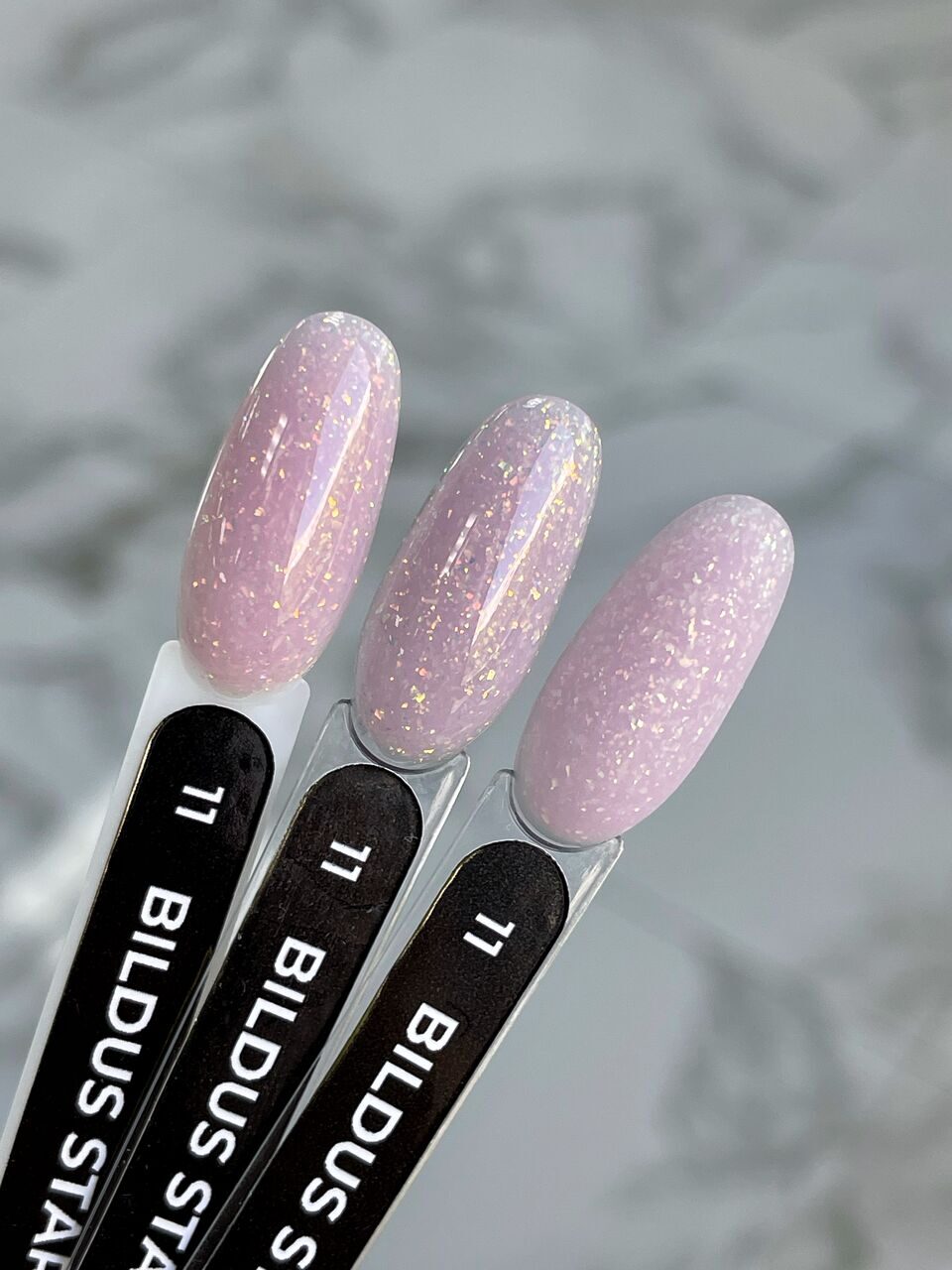 Bildus Star Gel №11 – 15ml Builder Gel with Chameleon Flakes | NailProUSA